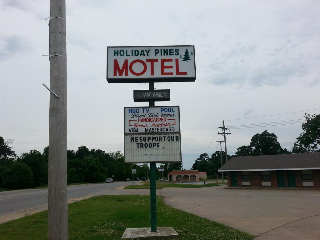 Holiday Pines Motel Jay Екстериор снимка
