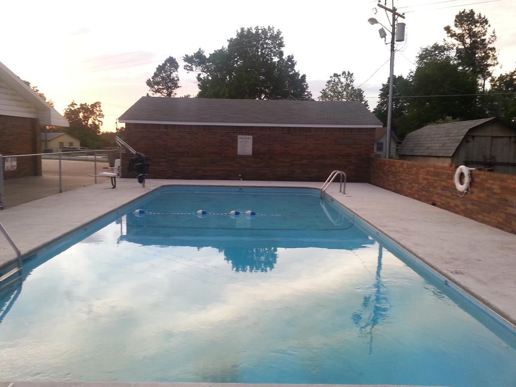 Holiday Pines Motel Jay Екстериор снимка