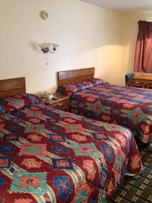 Holiday Pines Motel Jay Стая снимка